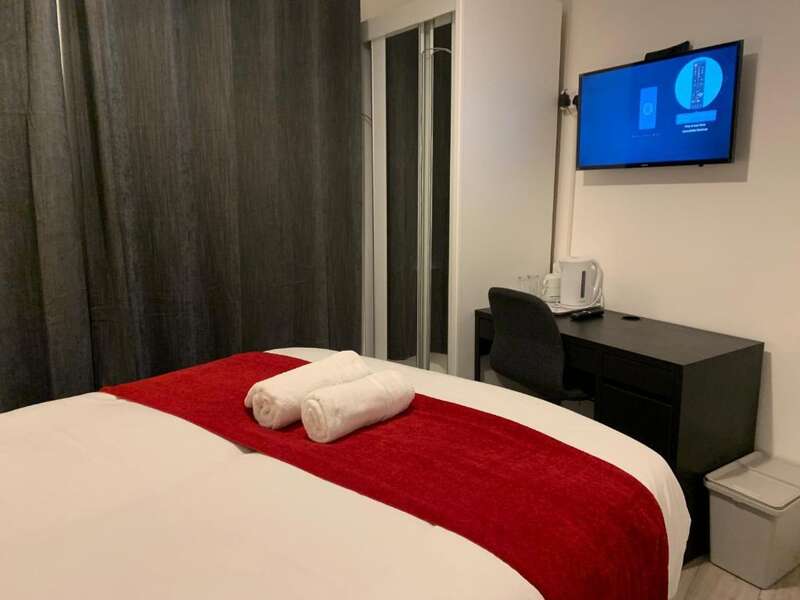 Double Room With Shared Bathroom